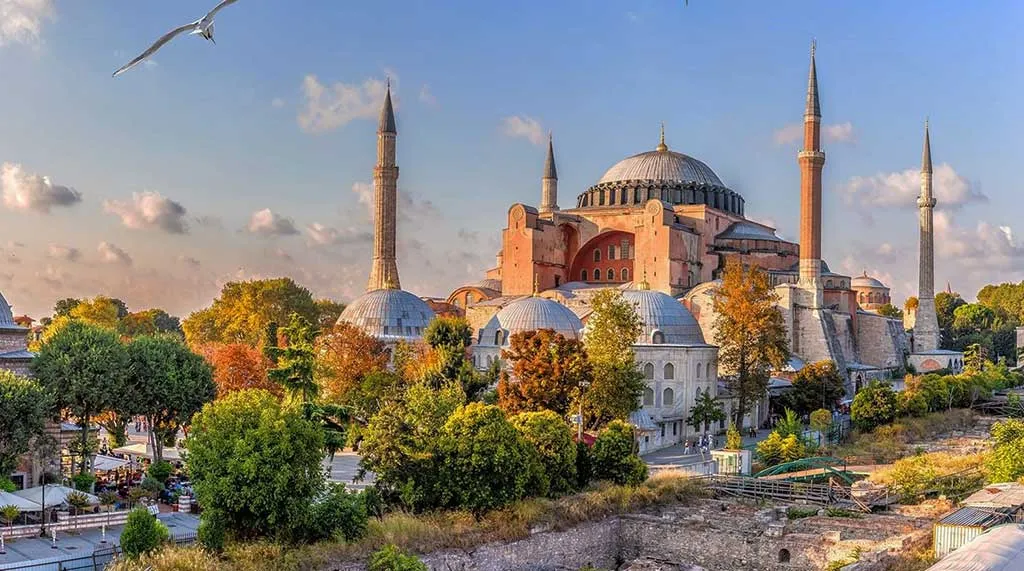 تور استانبول از اصفهان