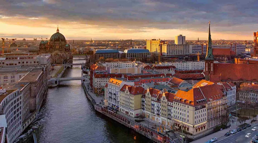 تورهای آلمان از اصفهان